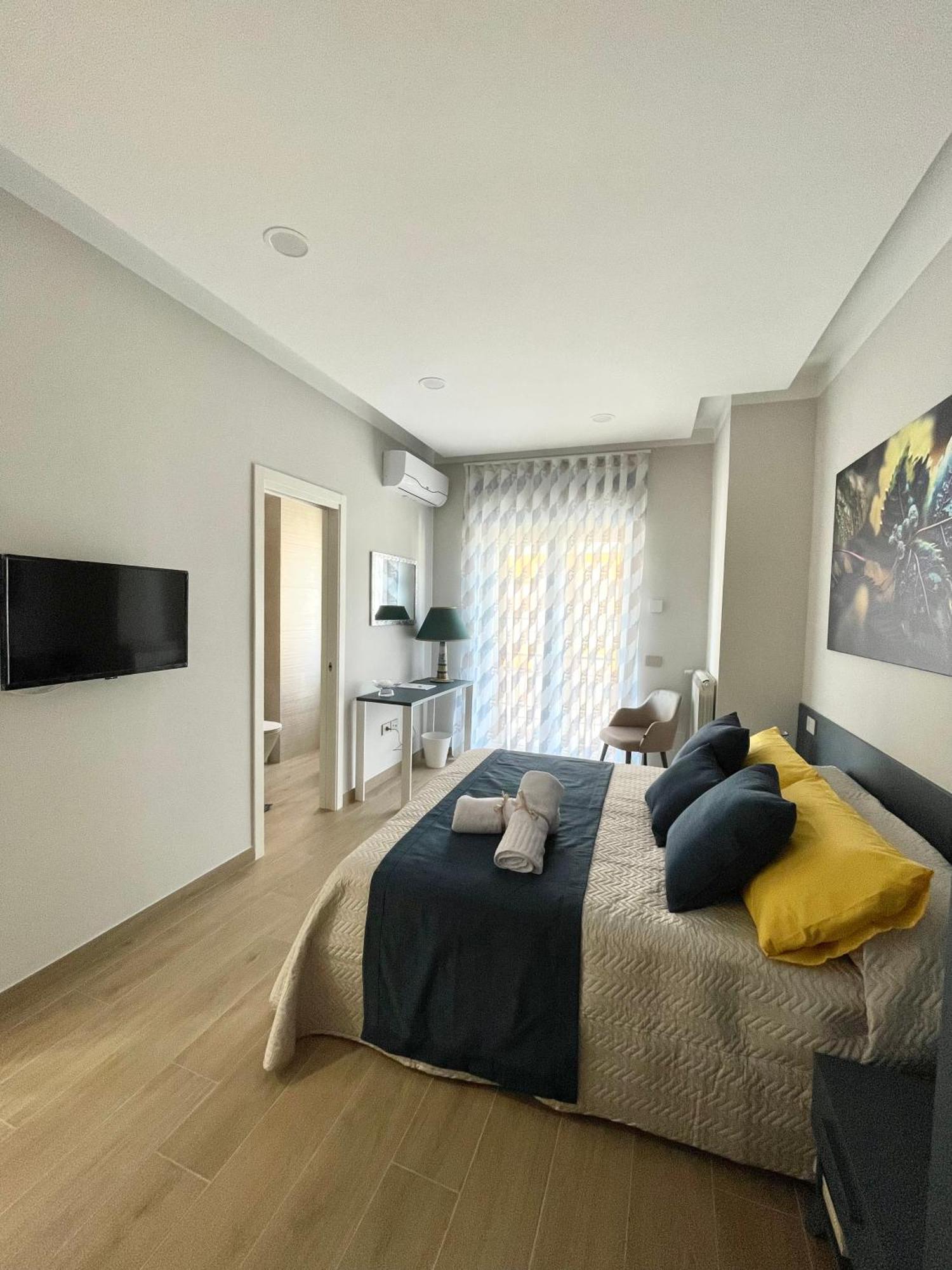 Colombo Suite Cassino Buitenkant foto